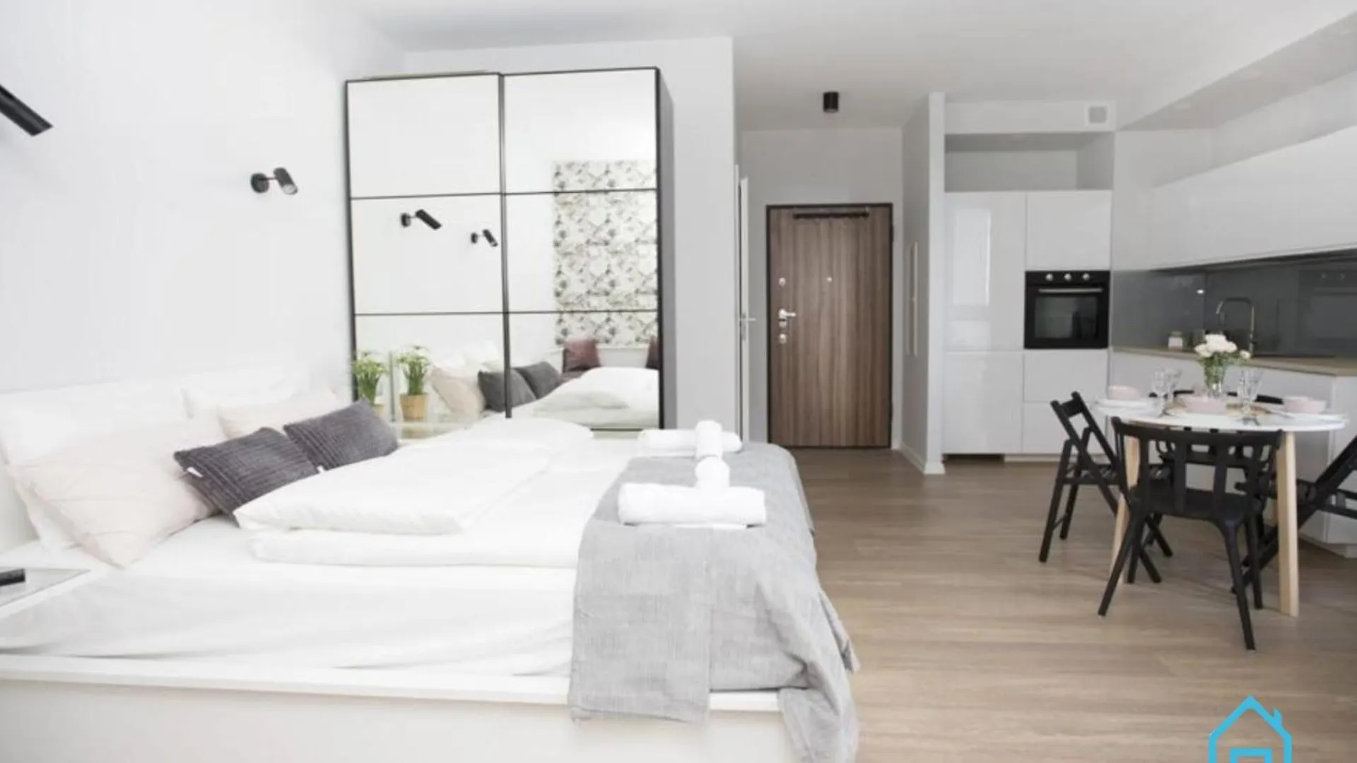 White Apartment Gdansk Poland